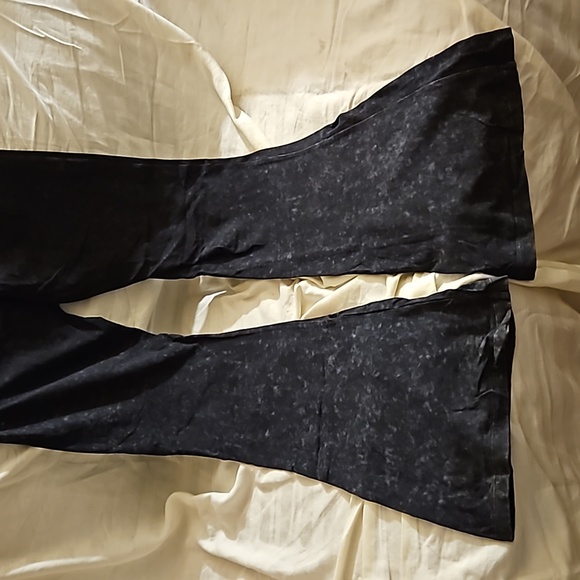 Womens pants - Picture 5 of 5